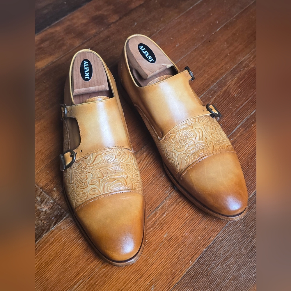 Taft Embossed Lucca Monk Shoe